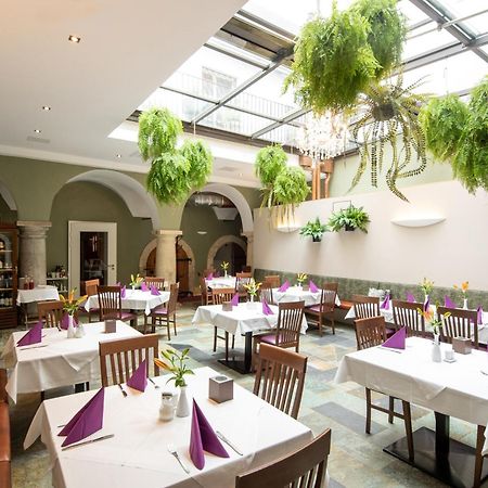 Boutique Hotel Dom - Rooms & Suites Graz Luaran gambar