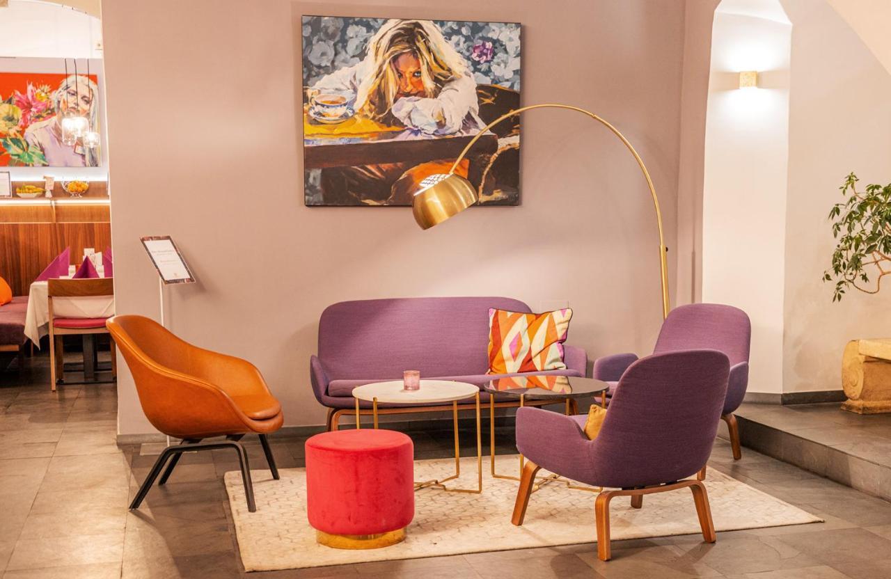Boutique Hotel Dom - Rooms & Suites Graz Luaran gambar