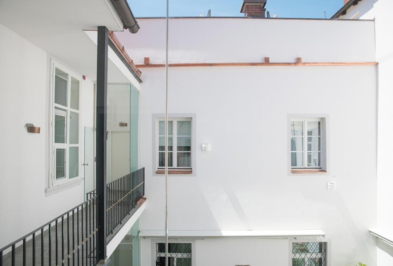 Boutique Hotel Dom - Rooms & Suites Graz Luaran gambar