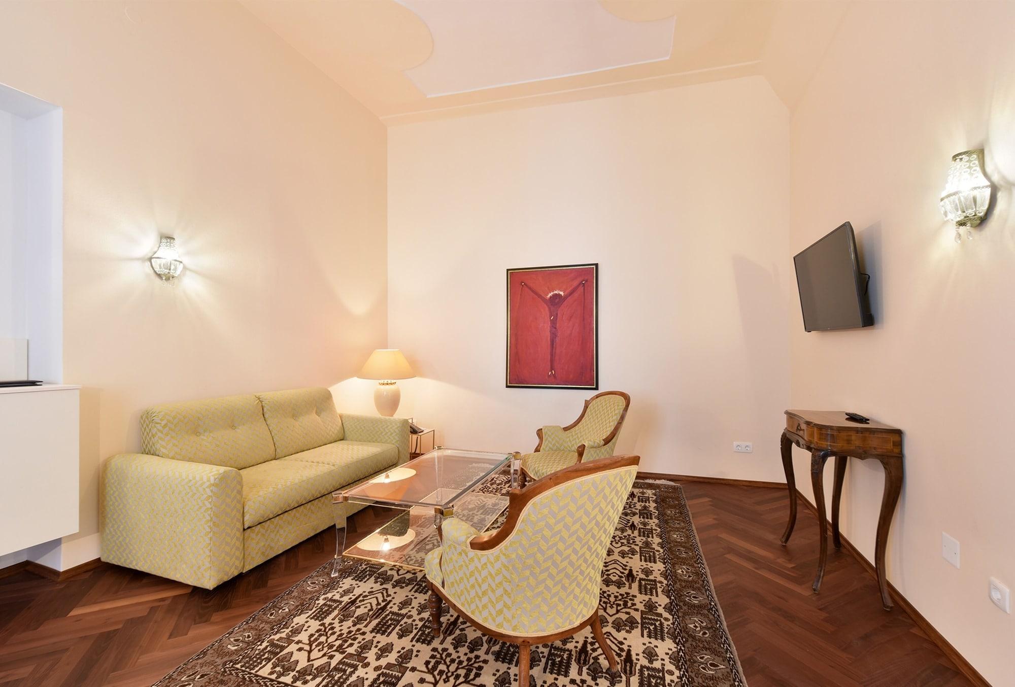 Boutique Hotel Dom - Rooms & Suites Graz Luaran gambar