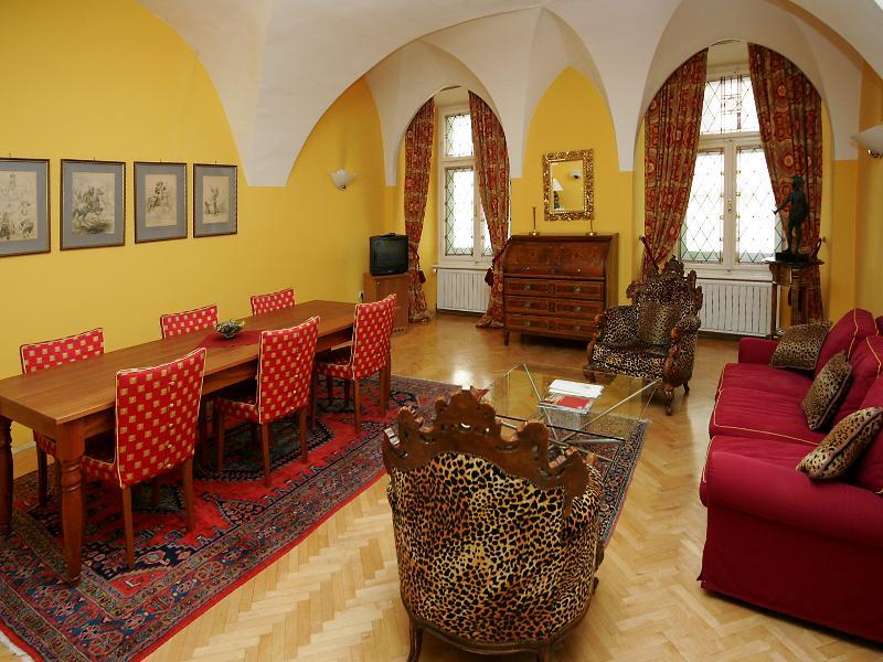 Boutique Hotel Dom - Rooms & Suites Graz Luaran gambar