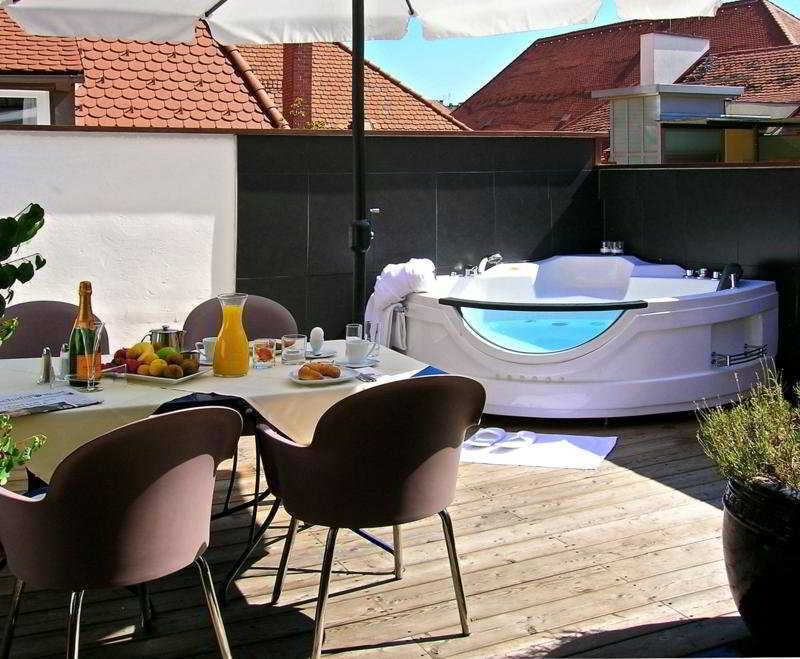 Boutique Hotel Dom - Rooms & Suites Graz Luaran gambar