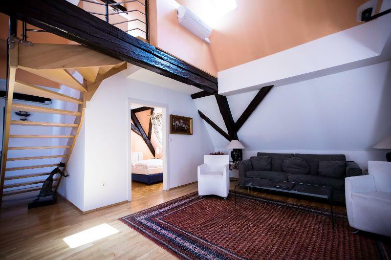 Boutique Hotel Dom - Rooms & Suites Graz Luaran gambar